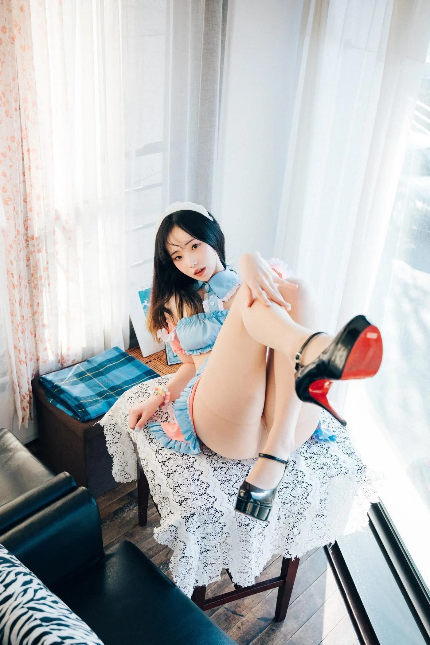 Bambi밤비 – NO.105 [Loozy] Cafe Alba Update HQ[22] [53P]插图1